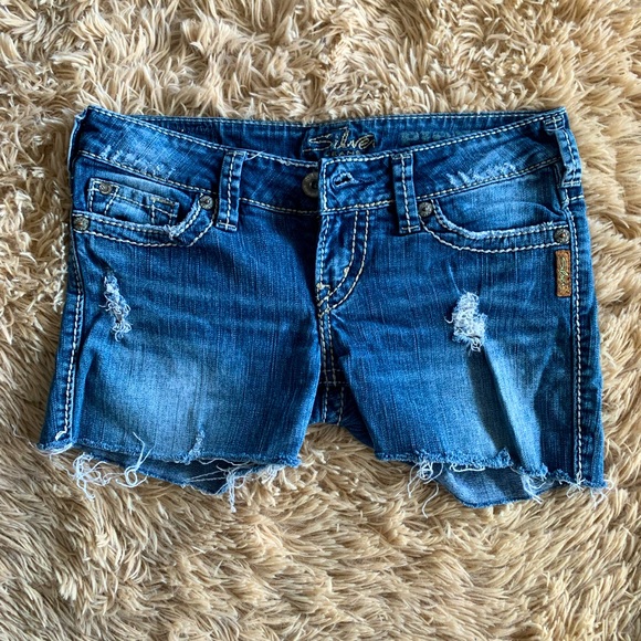 BKE Pants - Silver BKE Cut off jean shorts size 26